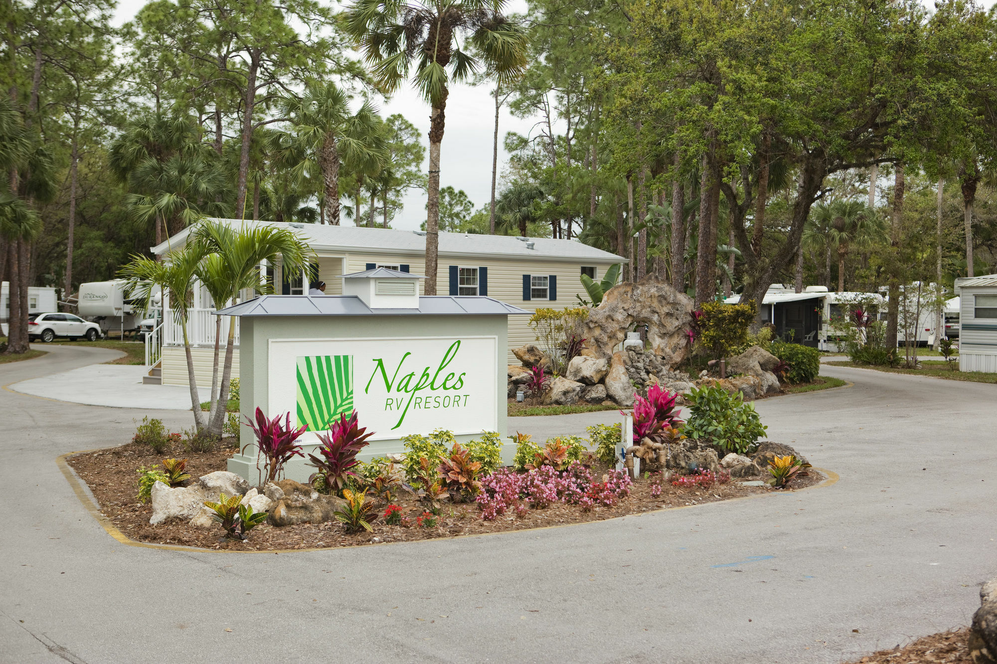 Naples Rv Resort Naples Manor Bagian luar foto