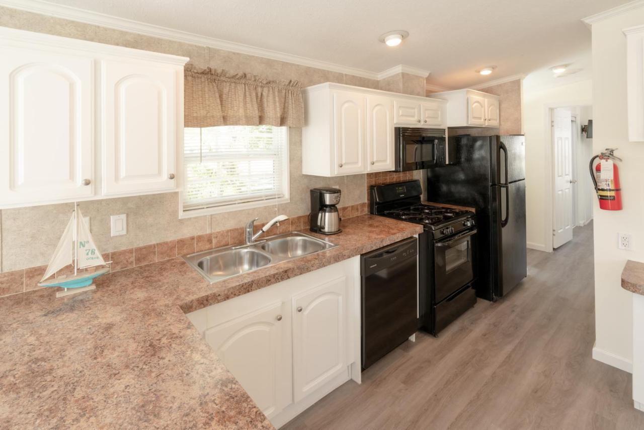 Naples Rv Resort Naples Manor Bagian luar foto